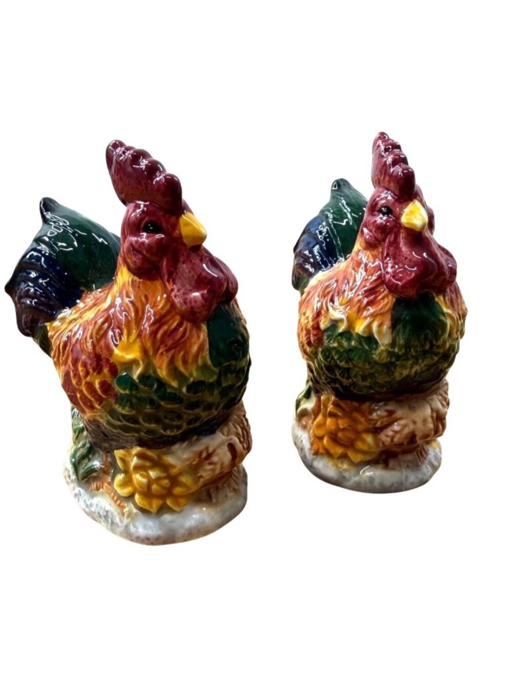 Set of rooster salt and pepper shakers, vintage like, farmhouse decor